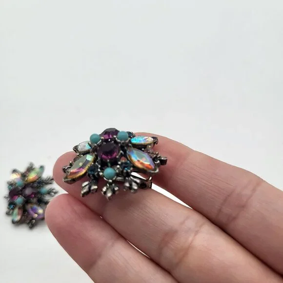 VTG Cluster AB and Pink/Purple Rhinestones Clip On Earrings Blue Accent Beads - Picture 3 of 9